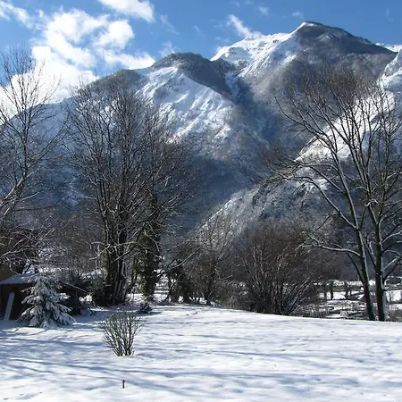 Lo Saunei לינה וארוחת בוקר לארונס