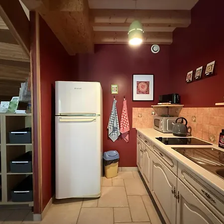 Lo Saunei فندق مبيت وإفطار 3*