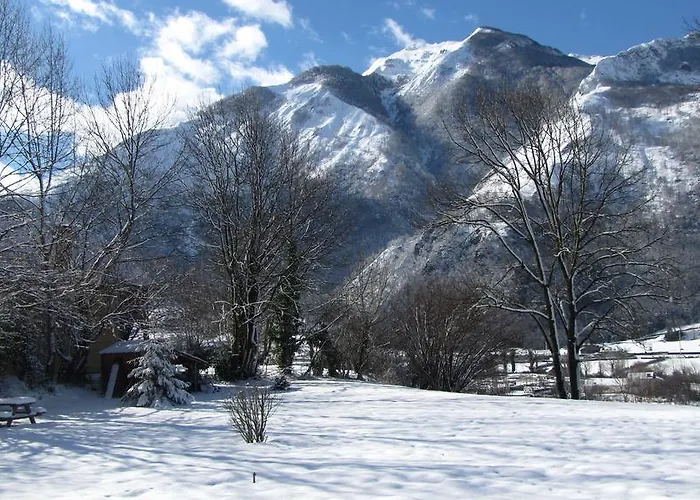 Lo Saunei فندق مبيت وإفطار لارونس