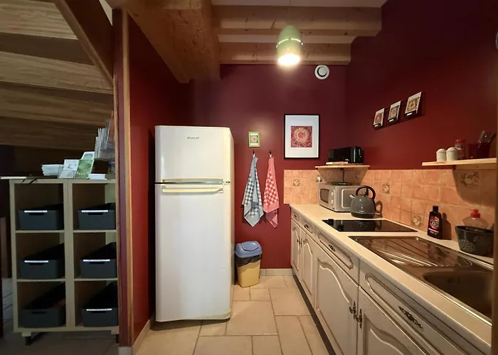 Lo Saunei فندق مبيت وإفطار 3*