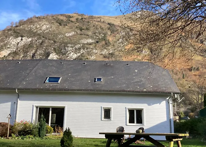 Lo Saunei 3* لارونس