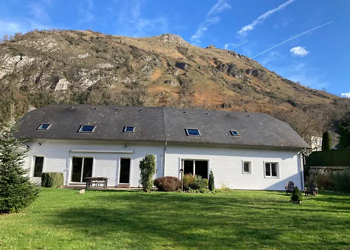 Lo Saunei فندق مبيت وإفطار لارونس