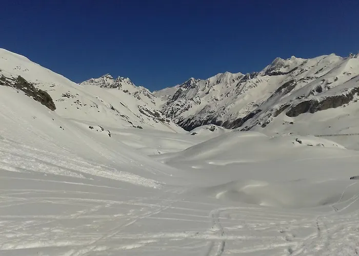 Lo Saunei لارونس